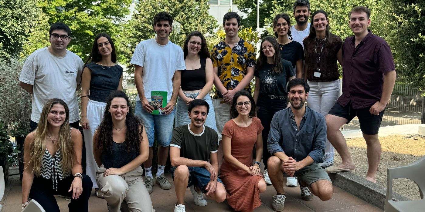 Two UAB students complete their final degree projects at Nanomol-bio